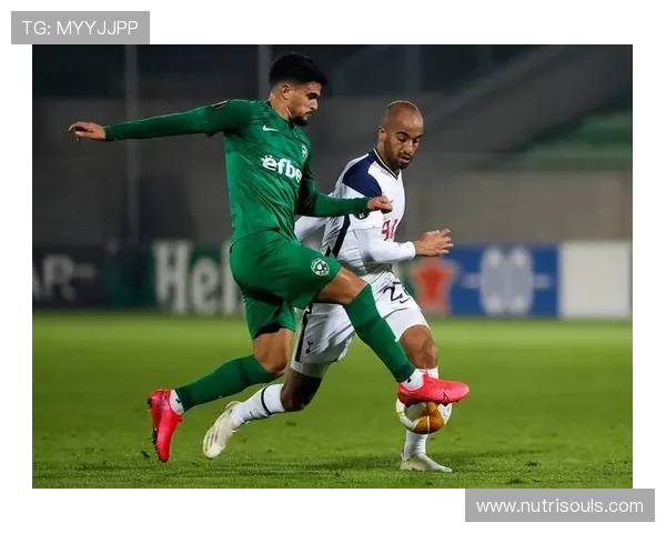 吴贤揆1500万欧加盟贝西克